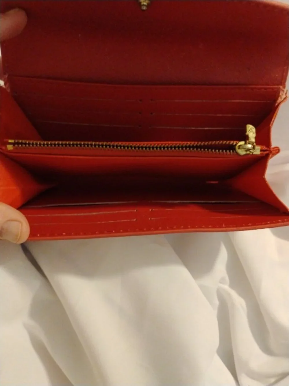 Louis Vuitton Wallet - Picture 5 of 14